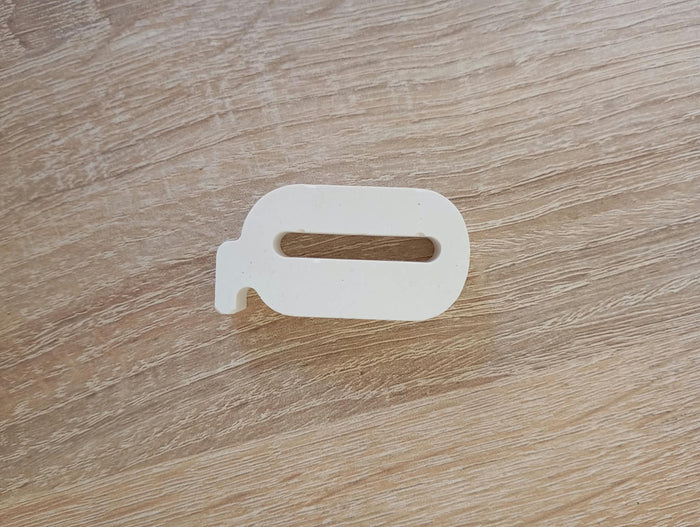 Lettre Q en plâtre à peindre