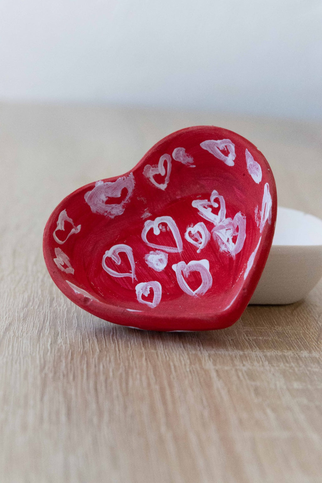 Peinture enfant – Coupelle coeur à peindre – Activité créative