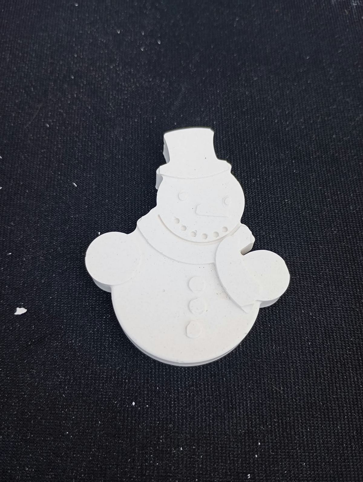 Bonhomme de neige en plâtre à peindre