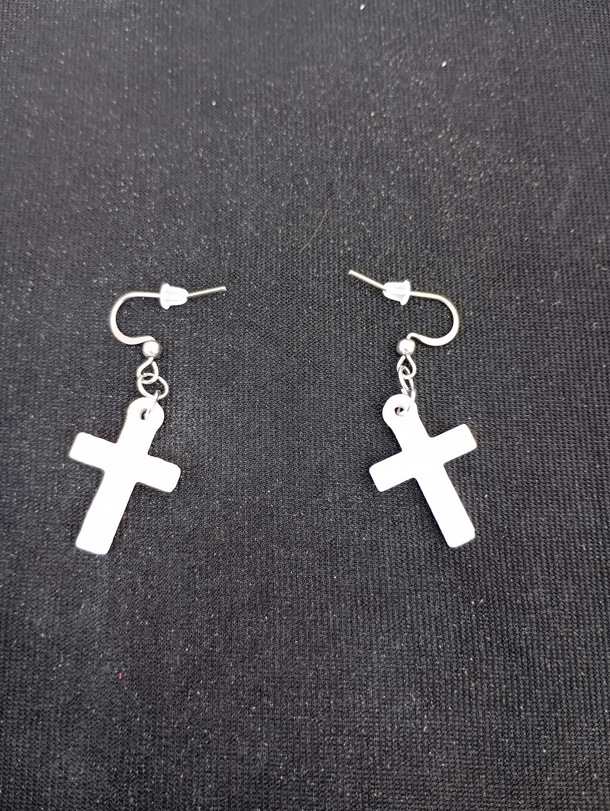 Boucles d’oreilles croix en plâtre à peindre