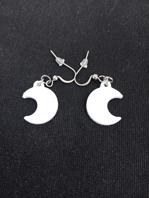 Boucles d’oreilles lunes à petits points en plâtre à peindre
