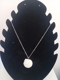 Collier avec pendentif gaufre en plâtre à peindre