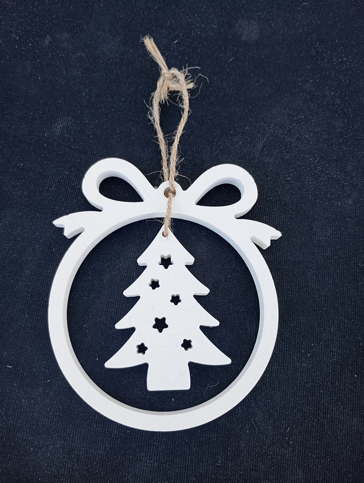Décoration ronde de Noël sapin en plâtre à peindre avec ficelle