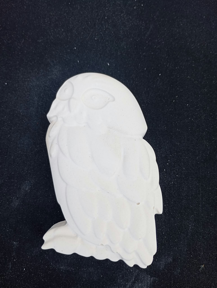 Hibou en plâtre à peindre - vue de face