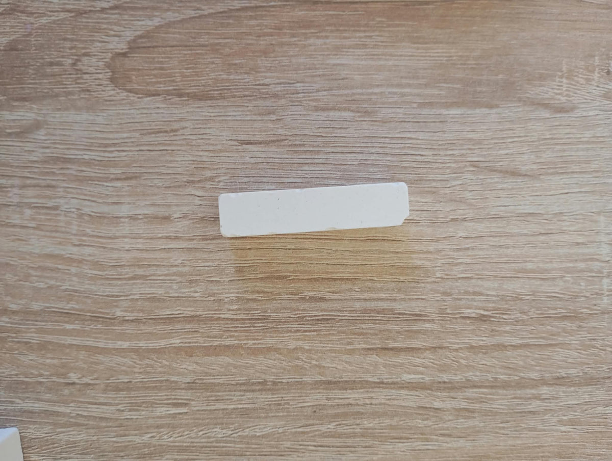 Lettre I à peindre