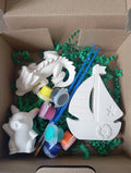 Kit découverte CréaFamilia avec dragon, Pikachu, grand voilier, peintures et pinceaux