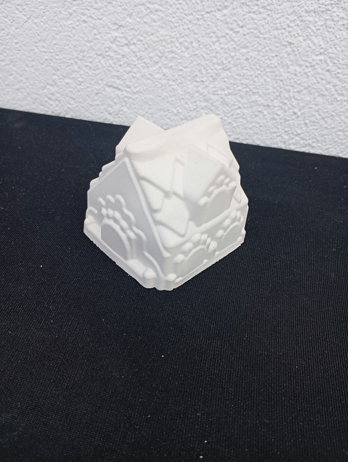 Maison 3D en plâtre à peindre - vue 2