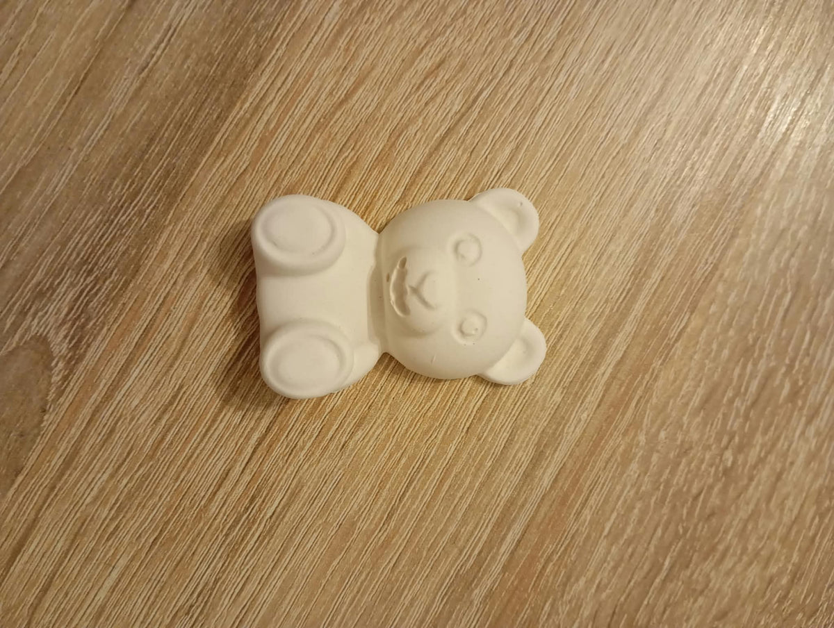 Petit ours aimanté à peindre